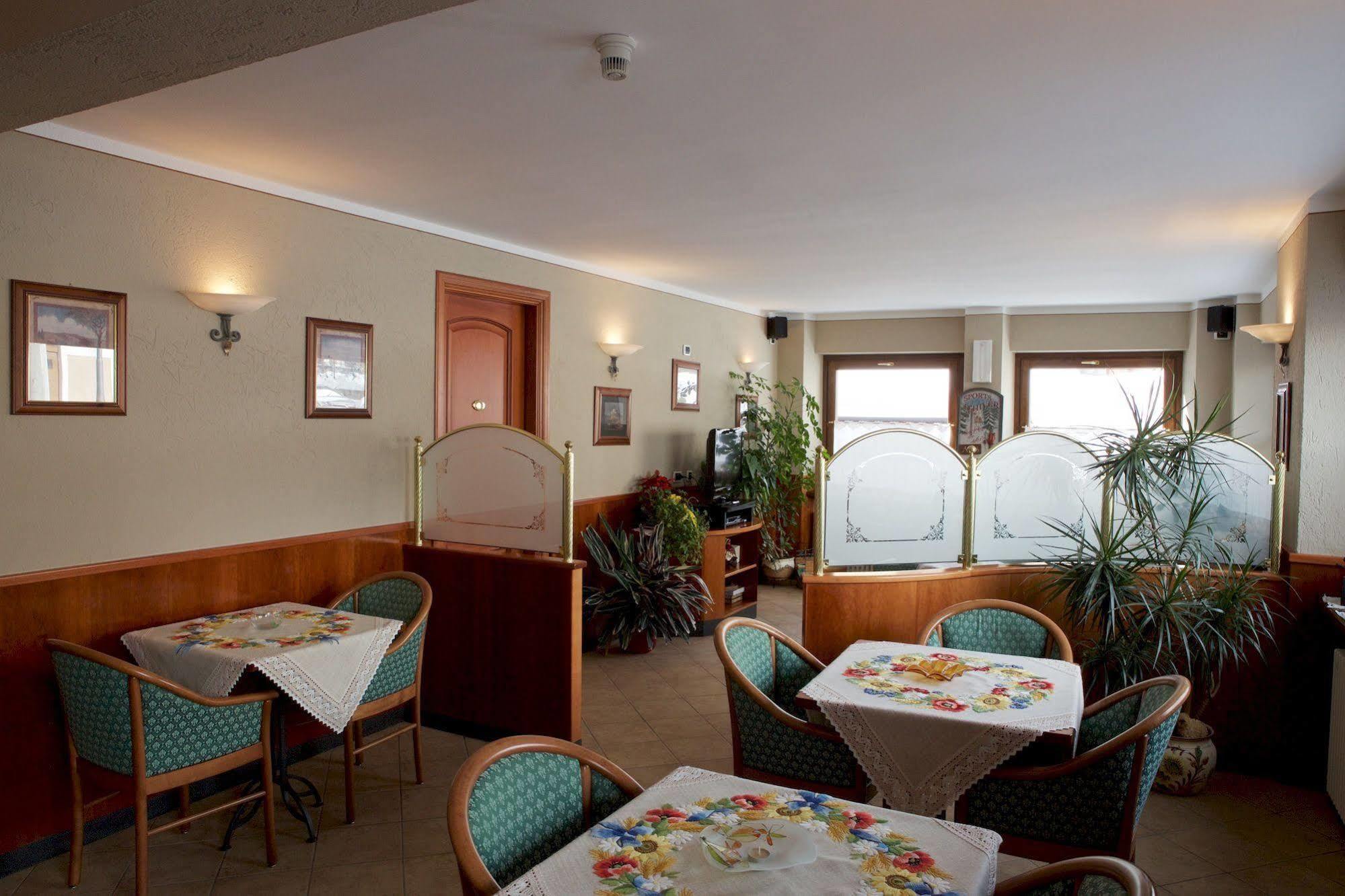 Hotel Du Glacier Ла-Тюйль Экстерьер фото